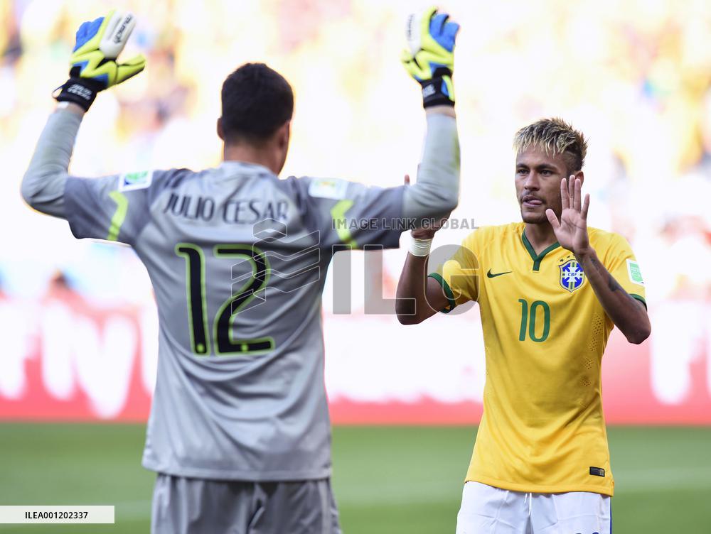 Brazil edge Chile 3-2 on penalties