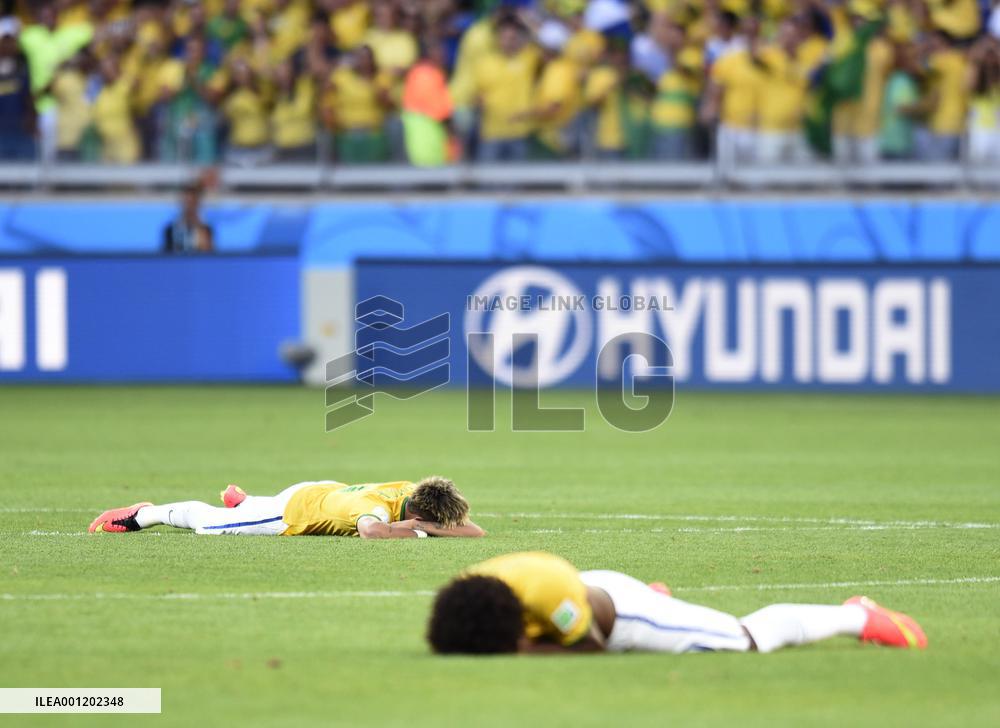 Brazil edge Chile 3-2 on penalties