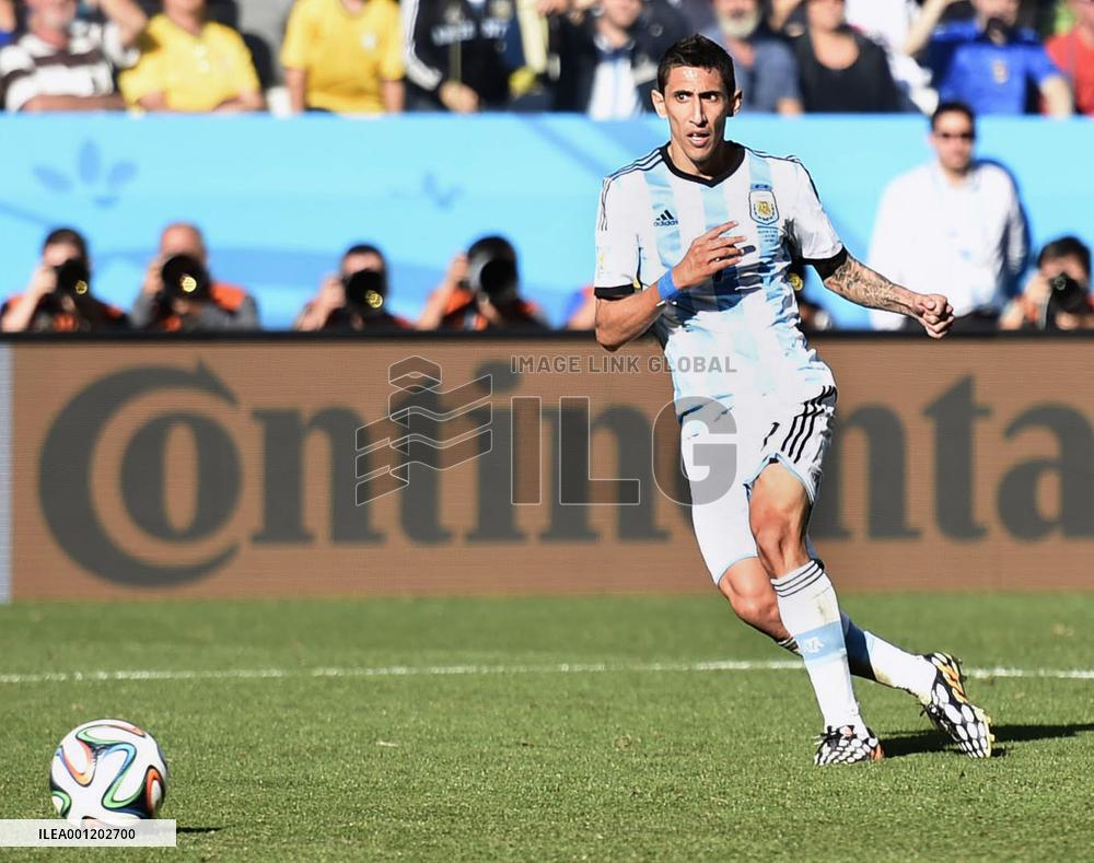 Argentina beat Switzerland 1-0