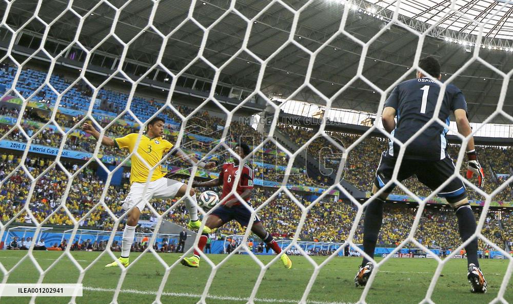 Brazil beat Colombia 2-1 in World Cup quarterfinal match