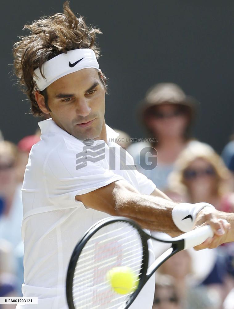Djokovic wins Wimbledon men's title