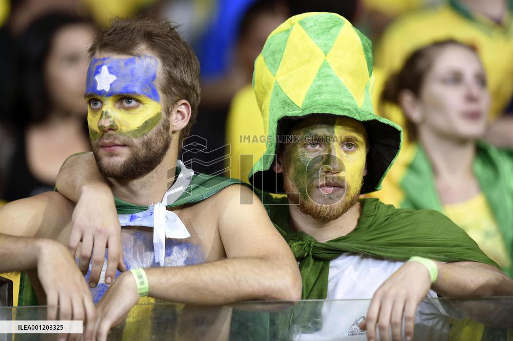 Germany crush Brazil 7-1 to reach World Cup final