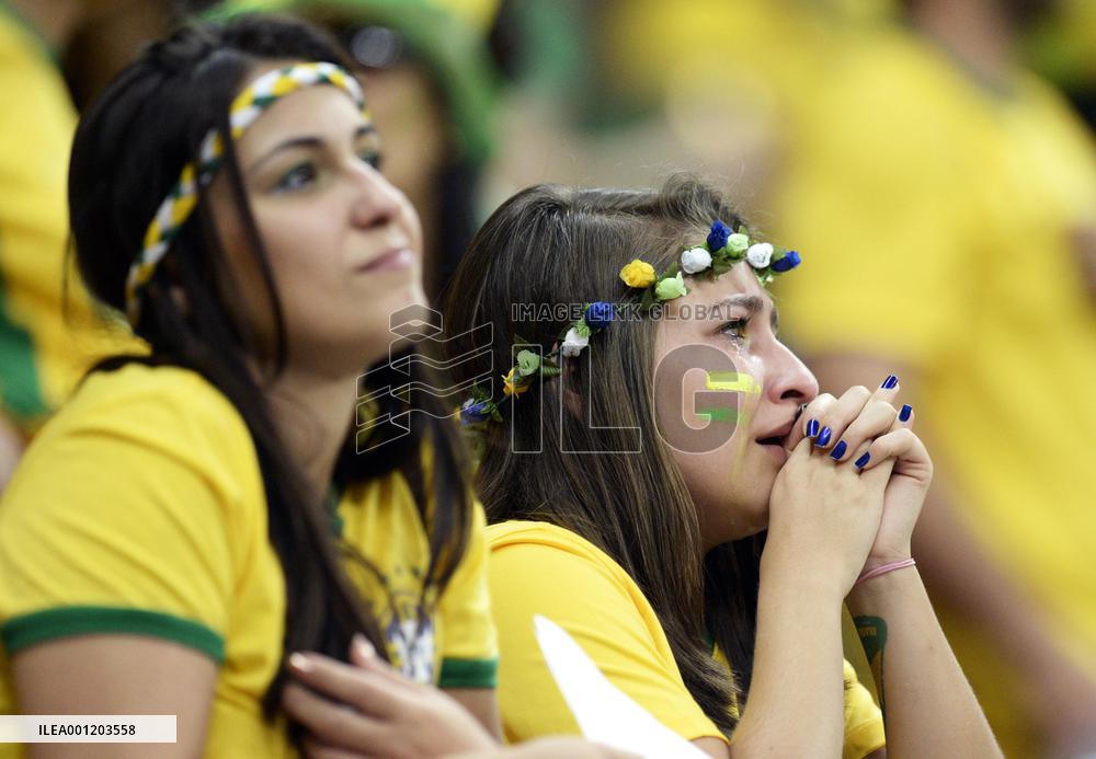 Netherlands down Brazil 3-0 to take 3rd place