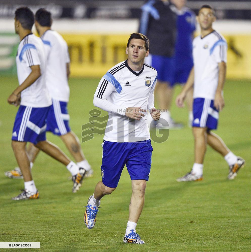 Day before World Cup final