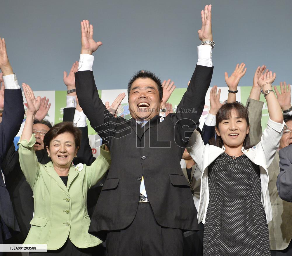 Candidate supporting nuclear phaseout elected Shiga governor