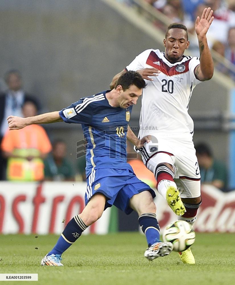 Germany beat Argentina to win World Cup