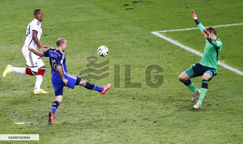 Germany beat Argentina to win World Cup