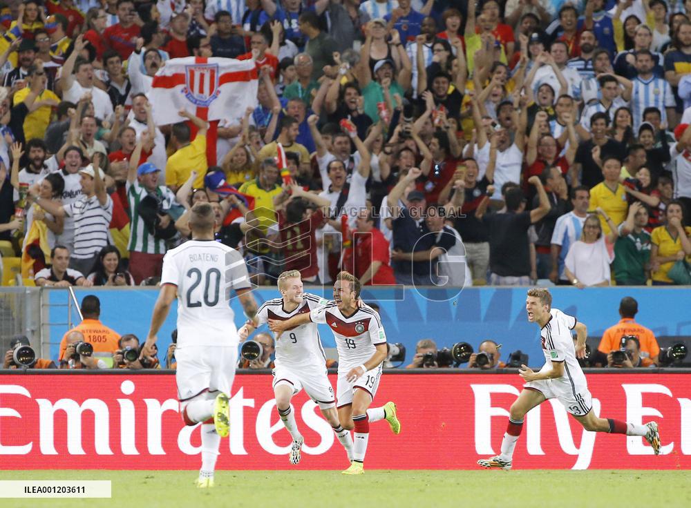 Germany beat Argentina to win World Cup