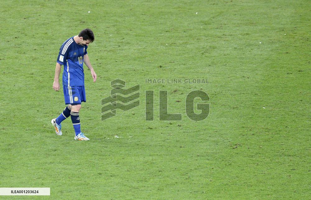 Germany beat Argentina to win World Cup
