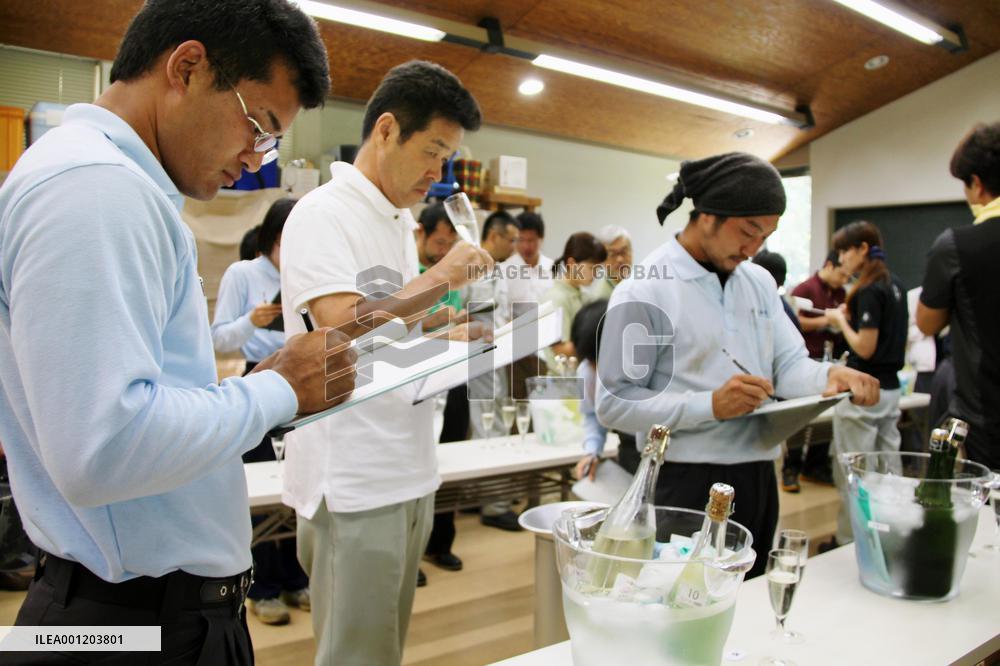 Sparkling wine made from 'Koshu' grape variety tasted