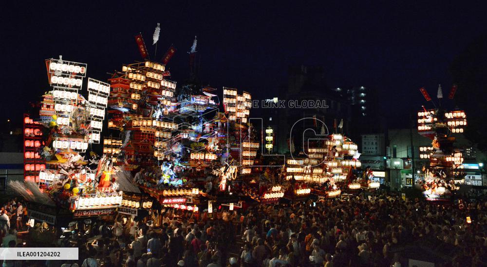 Big floats gather for festival in southwestern Japan