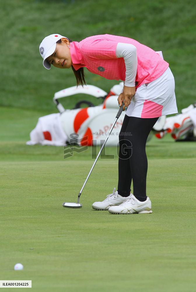 Yokomine on 1st day of Int'l Crown
