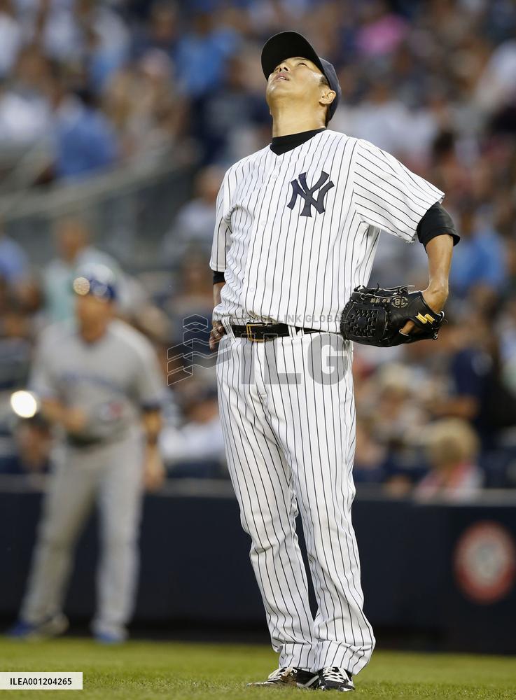 Yankees' Kuroda earns 7th win over Blue Jays