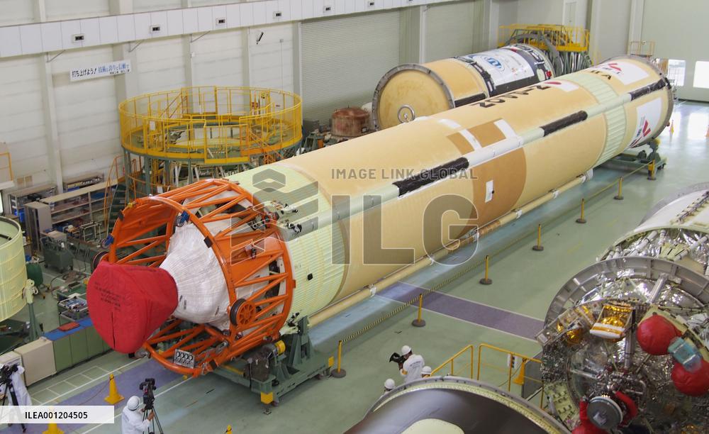 Japan unveils body of H2A No. 25 rocket