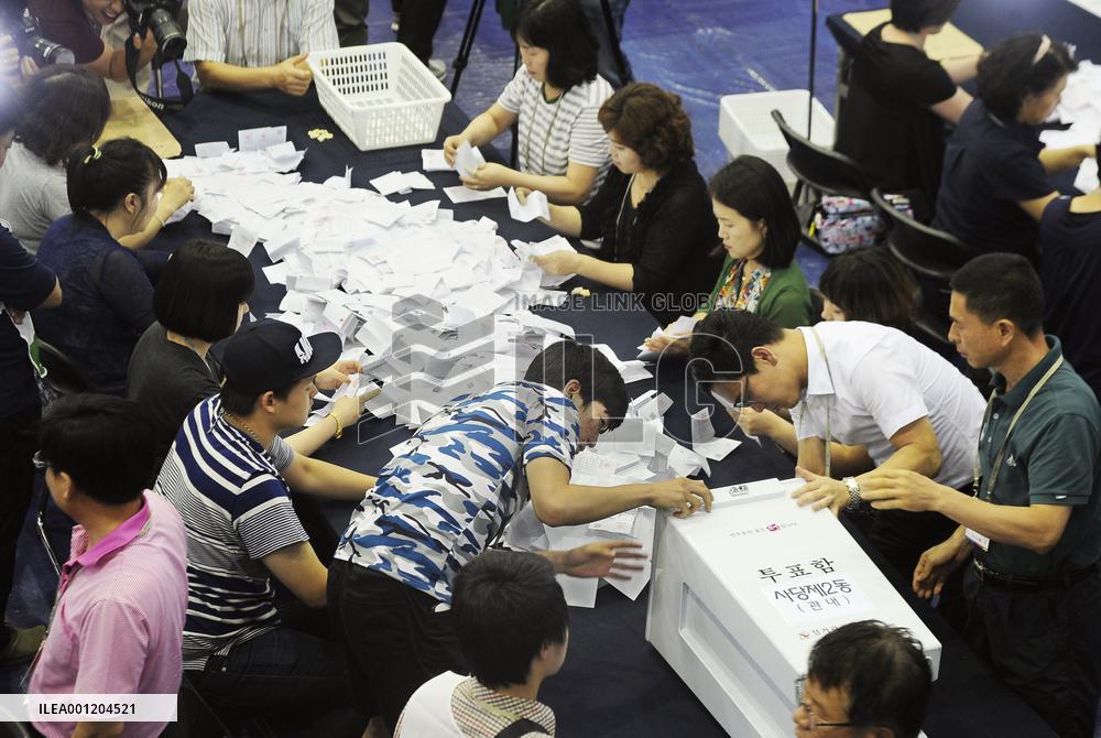 Vote counting underway after by-elections in S. Korea