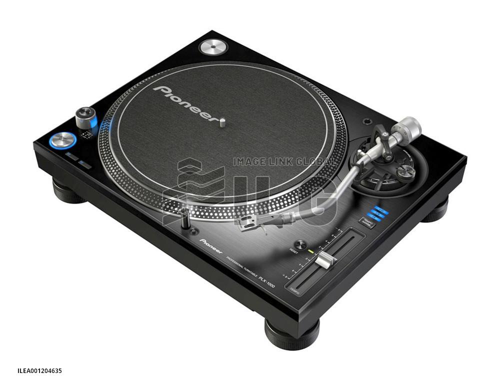 Pioneer to release turntable PLX-1000