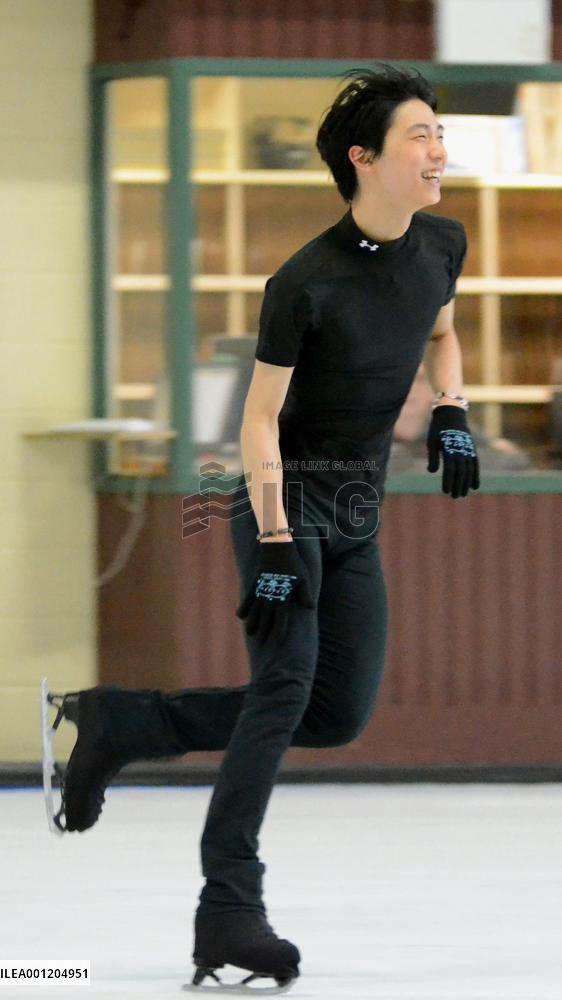 Gold medalist Hanyu unveils new free program