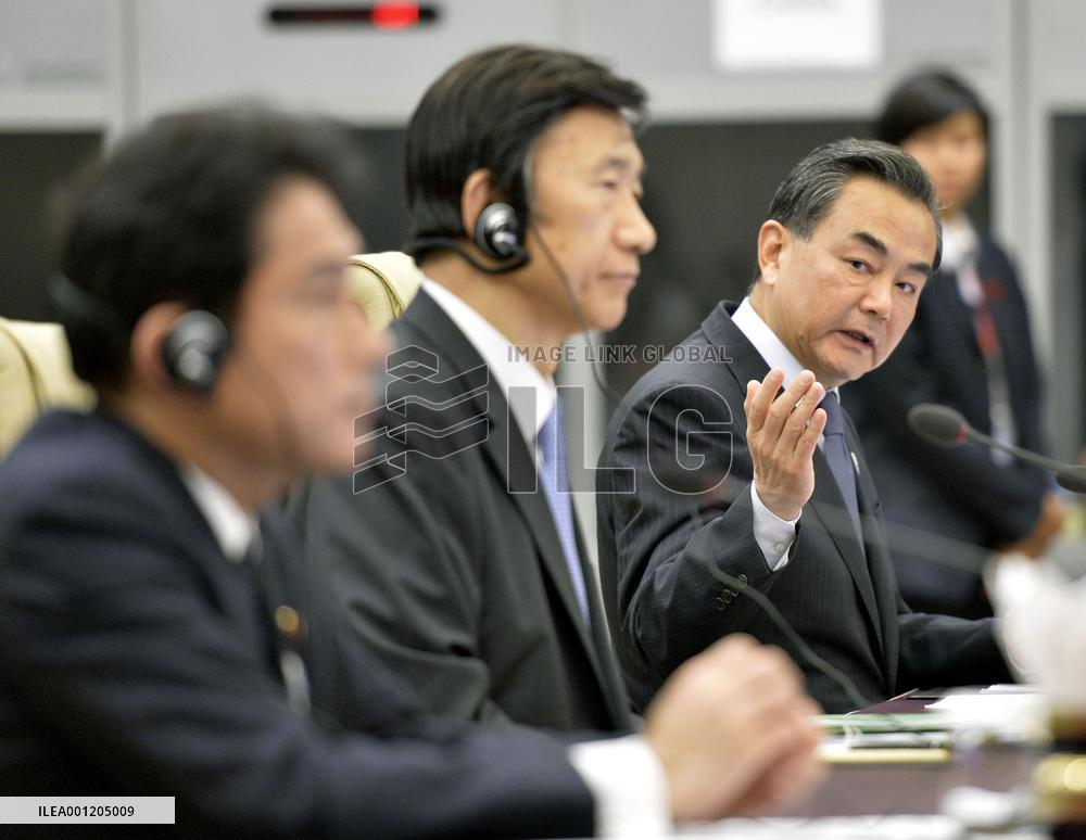 China's Wang speaks at ASEAN-plus-three meeting