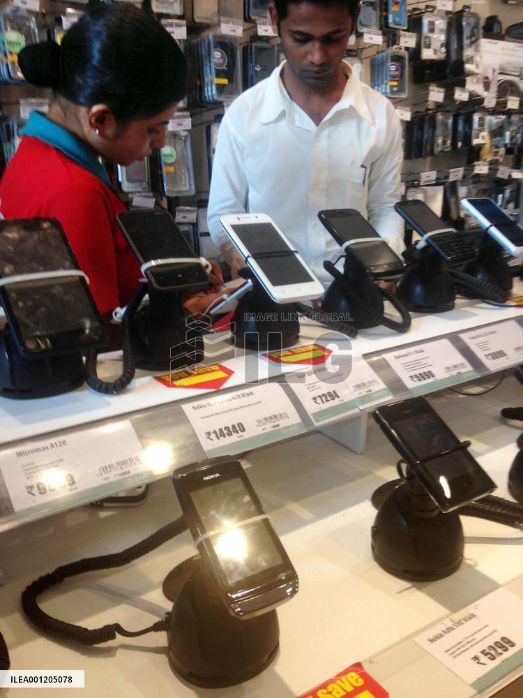 Demand for inexpensive smartphones growing in India