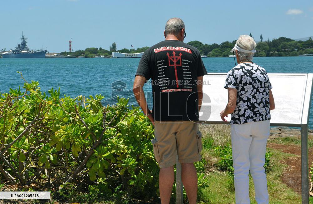 Nagaoka fireworks for war remembrance at Pearl Harbor