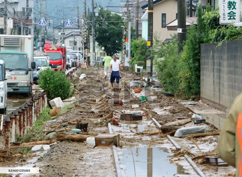Flooding, landslides hit Hiroshima