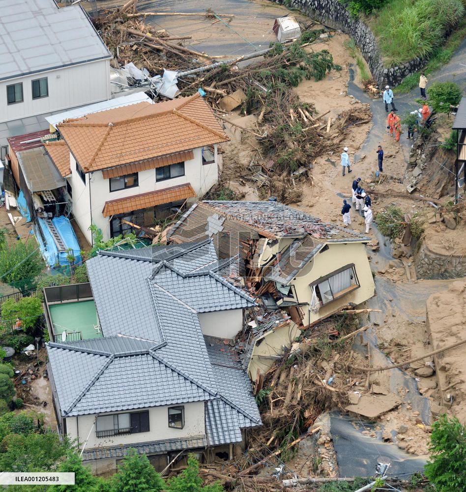 Flooding, landslides hit Hiroshima