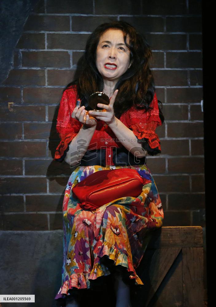 Actress Godai wants to convey war tragedy in NY
