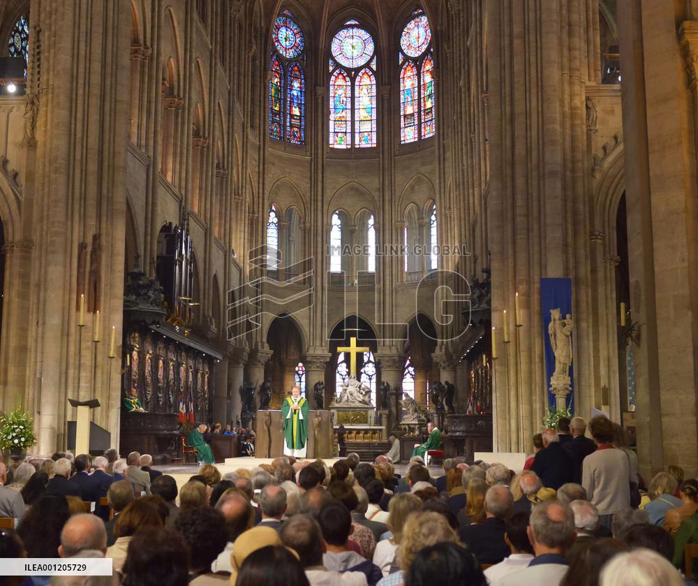 Paris greets 70th anniv. of liberation from Nazi grip