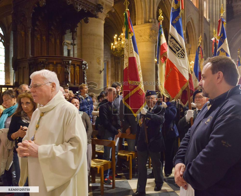 Paris greets 70th anniv. of liberation from Nazi grip