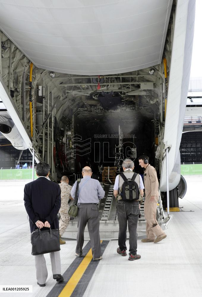 Reporters board U.S. air tanker for experimental flight