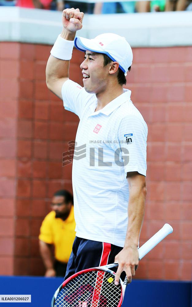 Nishikori rolls into round of 16 at U.S. Open
