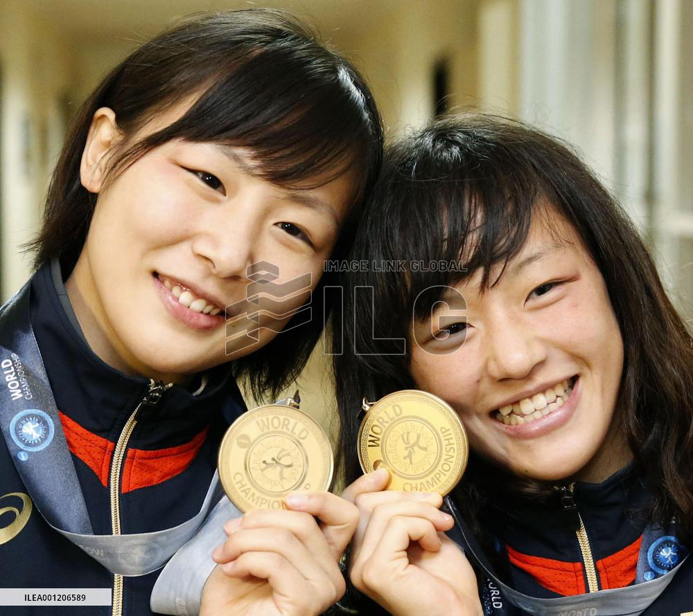 Japan's Tosaka, Hamada claim gold in women's wrestling