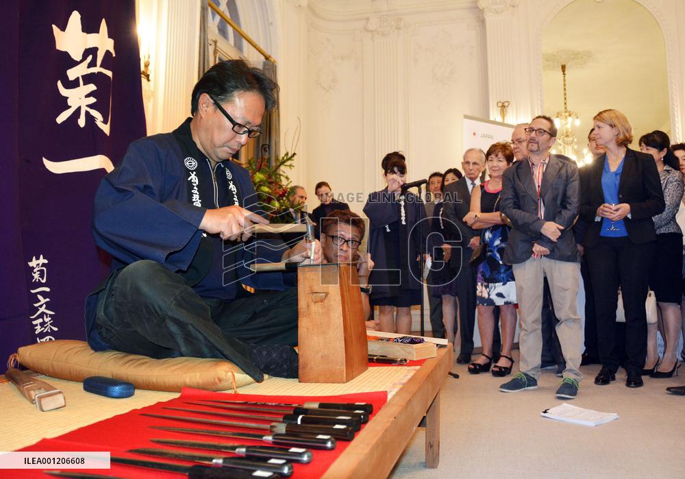 Japanese craftsmanship impresses New Yorkers