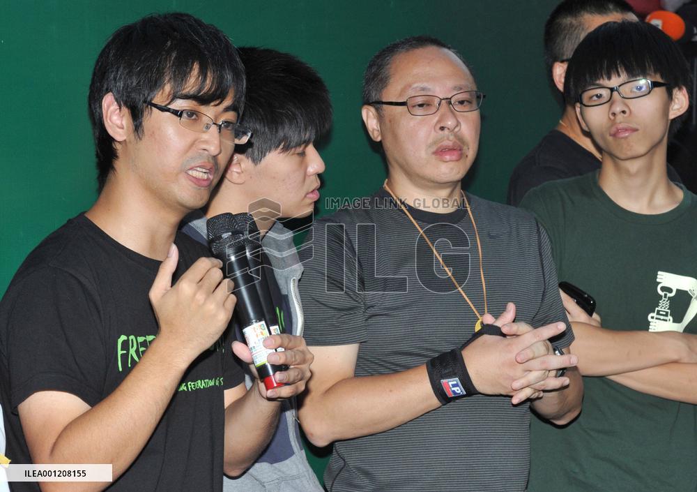 Pro-democracy group threatens protest expansion in H.K.