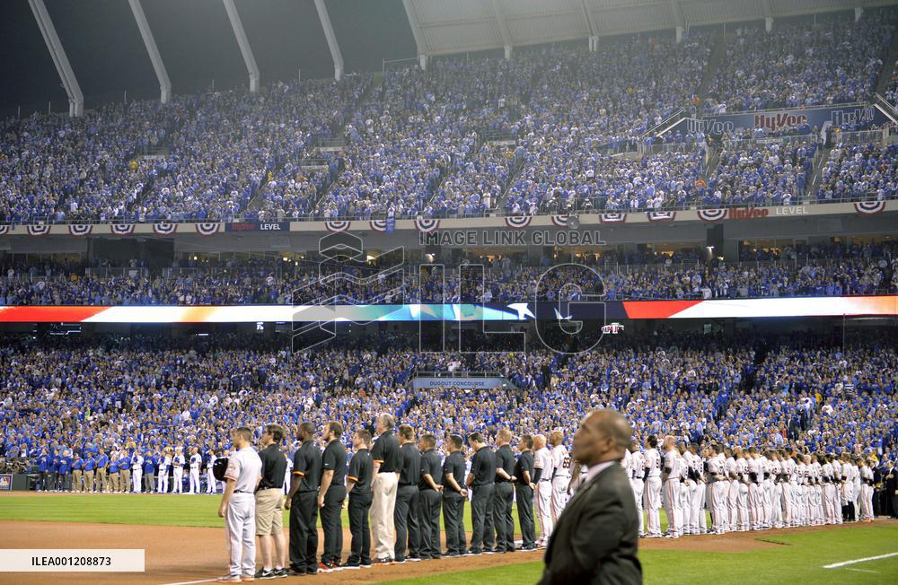 World Series starts in Kansas City
