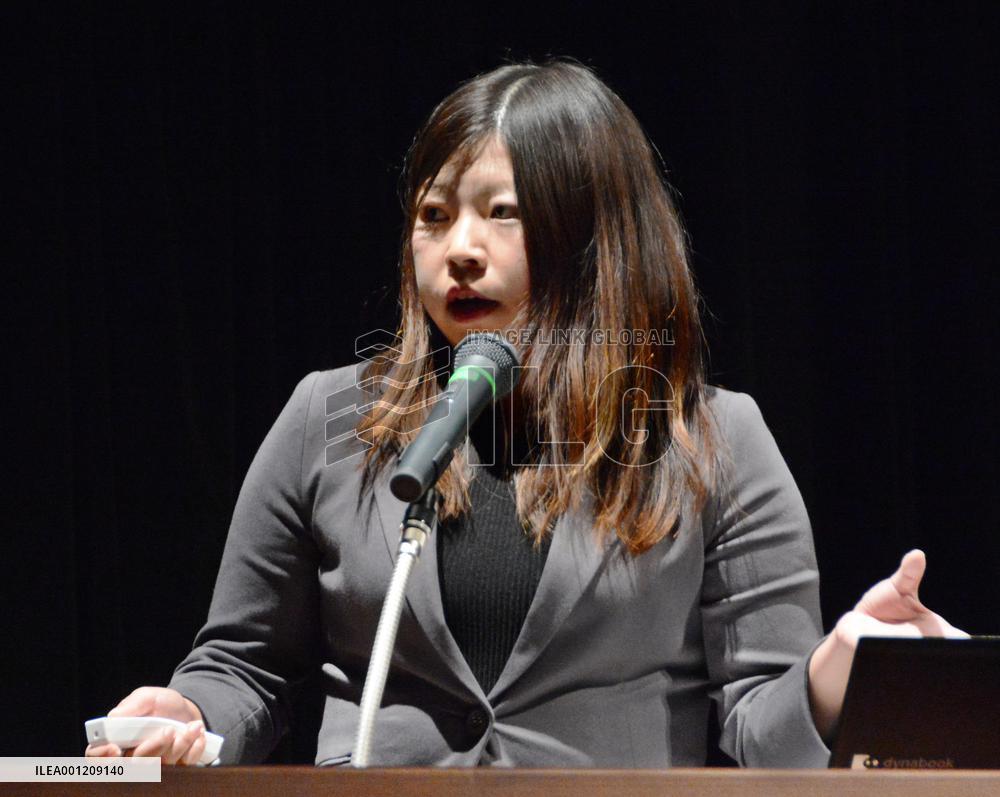 Female construction worker speaks about allure of her job