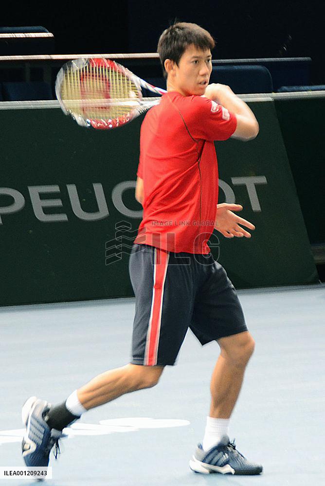 Nishikori prepares for Paris Masters