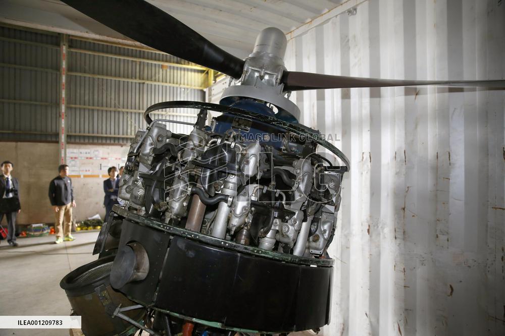 Engine of restored WWII Zero fighter shown to media