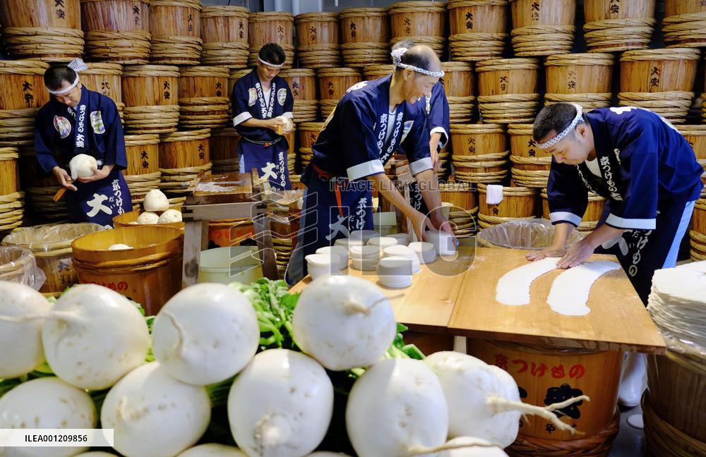 Kyoto's winter delicacy in season at old pickle factory
