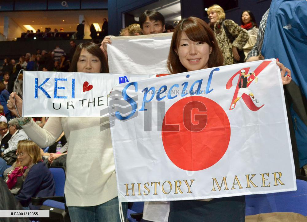 Nishikori reaches semifinals at ATP World Tour Finals