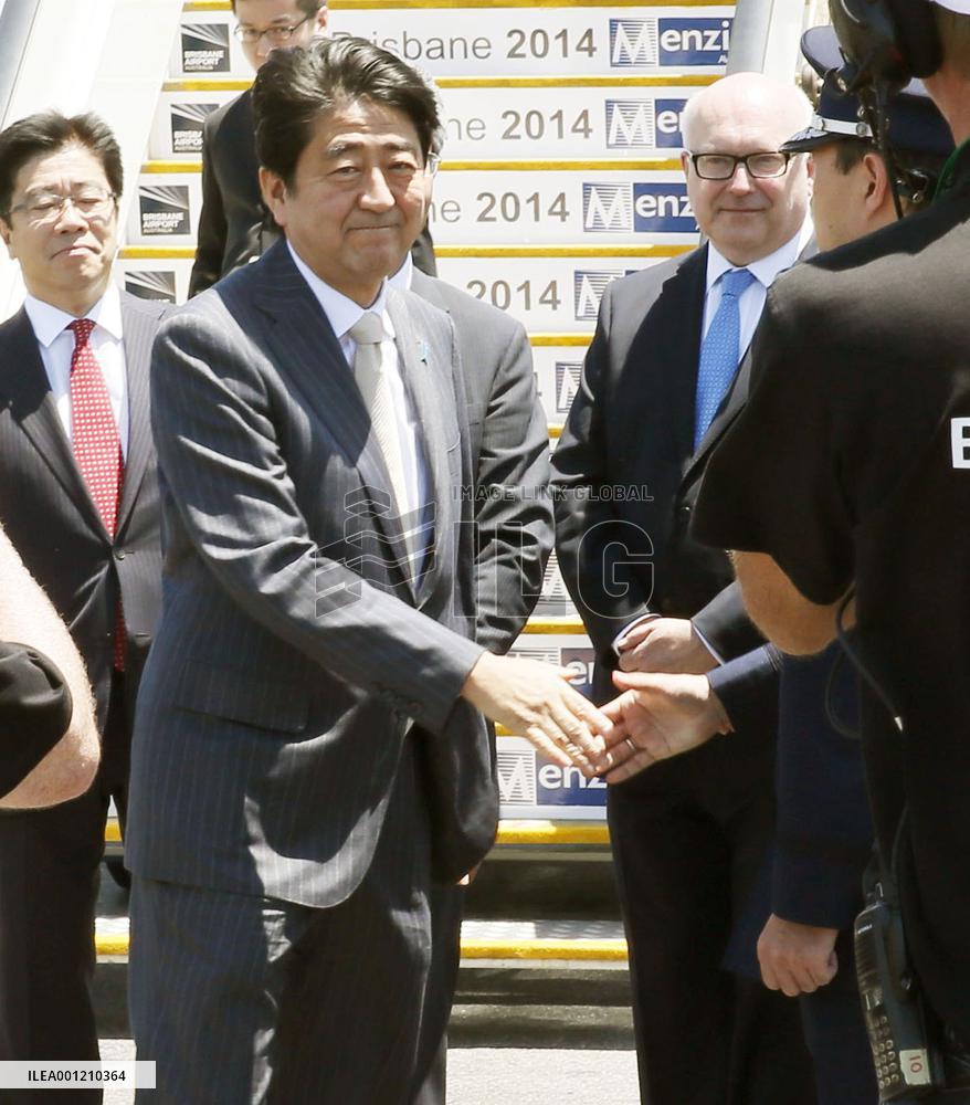 Abe arrives in Brisbane for G-20 summit