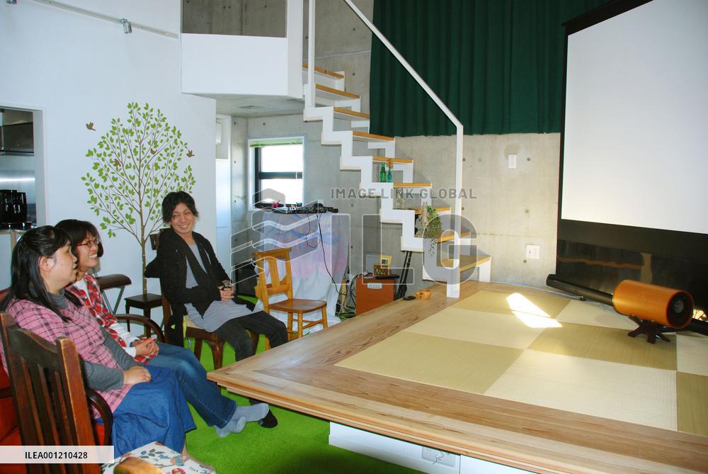 Theater for visually impaired opens in Tokyo