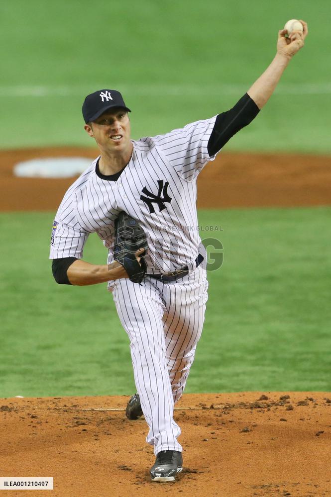 Japan vs MLB All-Stars baseball game in Tokyo