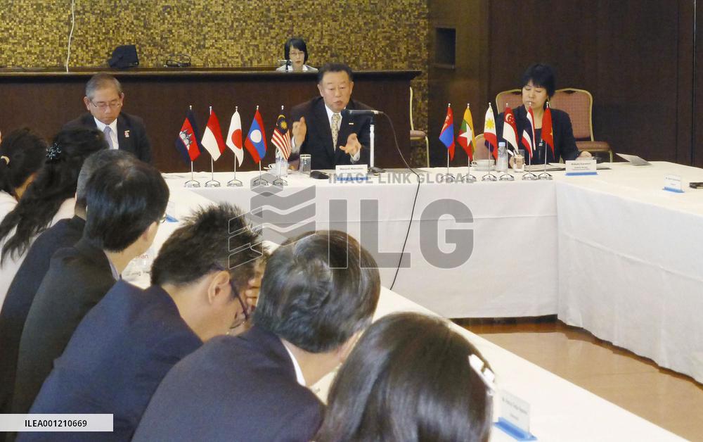 Kankeiren promotes Japanese biz way