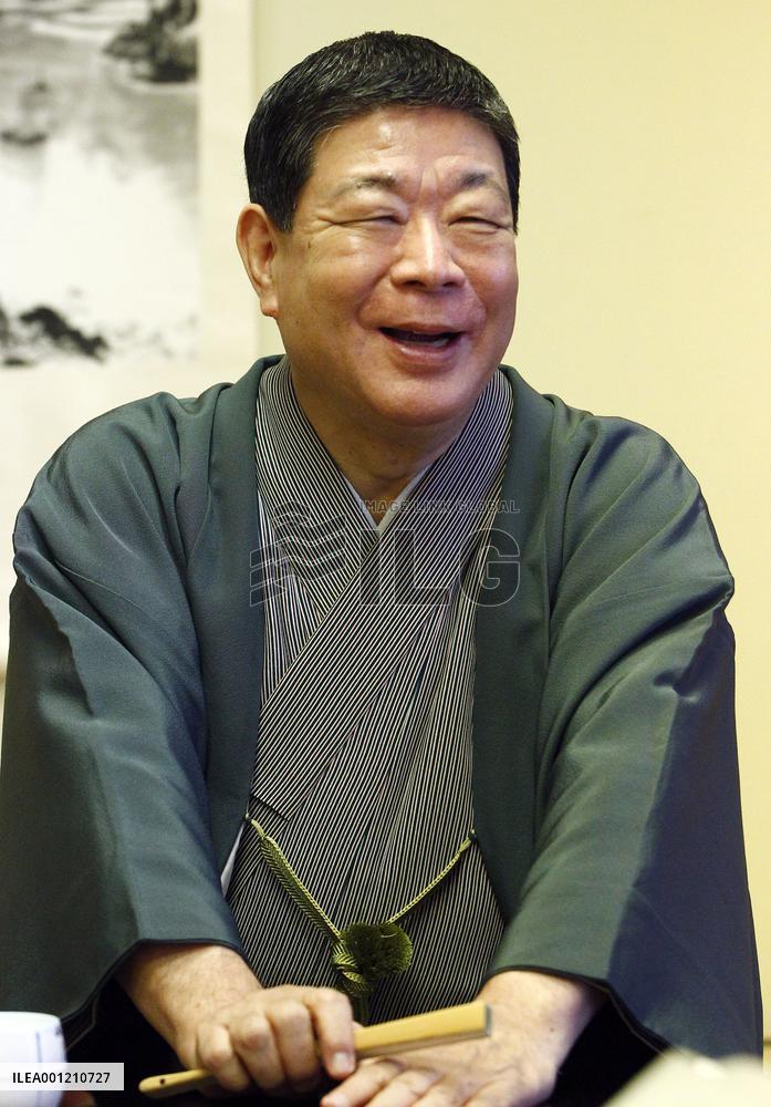 'Rakugo' comic storyteller wins Japan Foundation Award