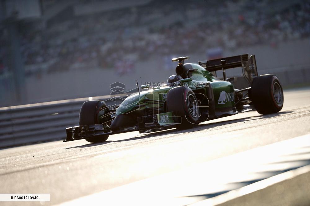 Kobayashi competes in F1 Abu Dhabi GP