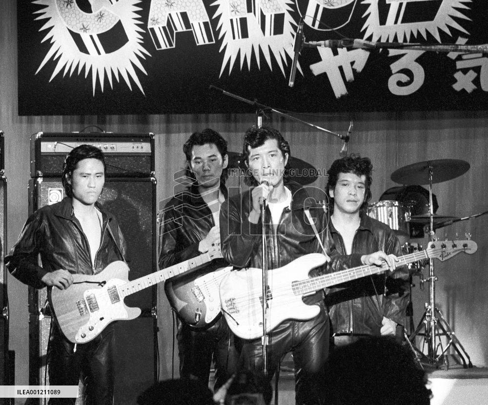 Musician-actor Johnny Okura dies at 62