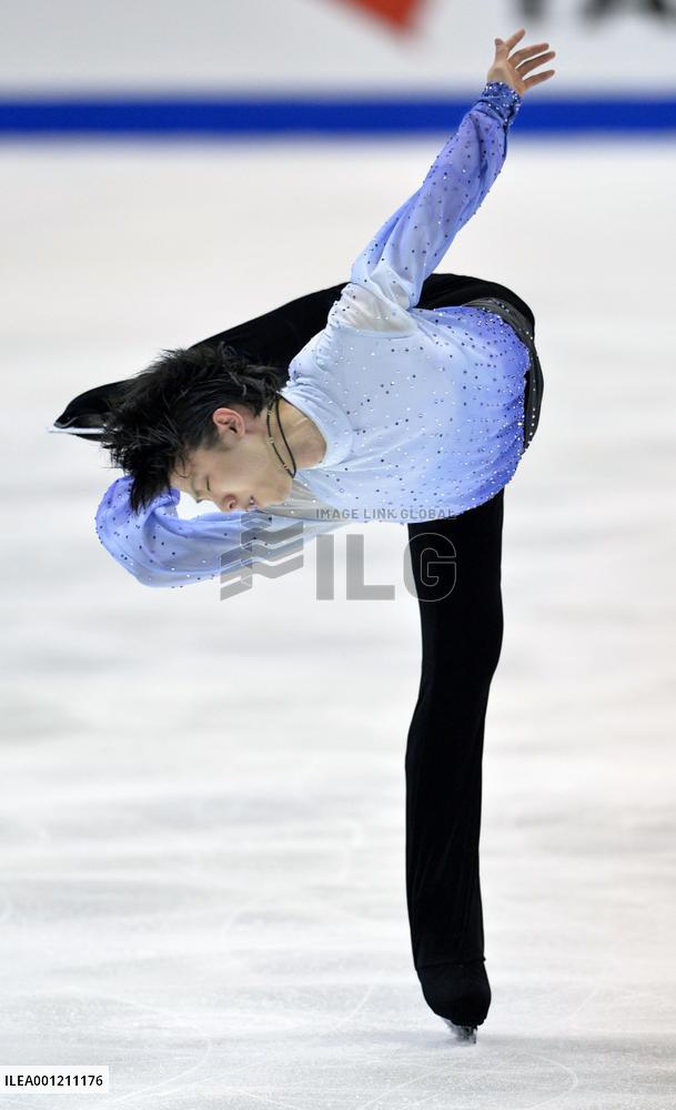 Hanyu 5th in NHK Trophy after men's short program