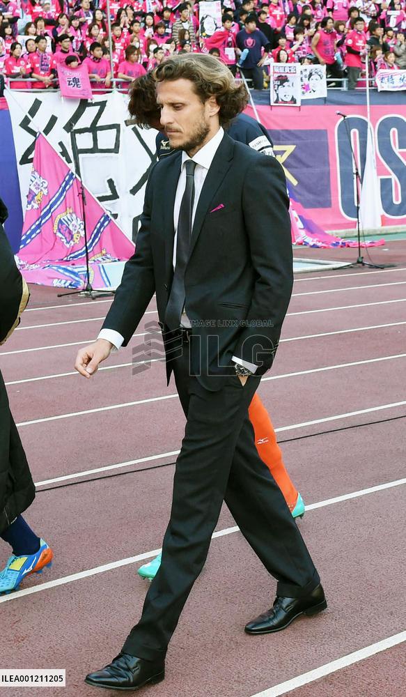 Forlan after Cerezo Osaka's relegation to 2nd division