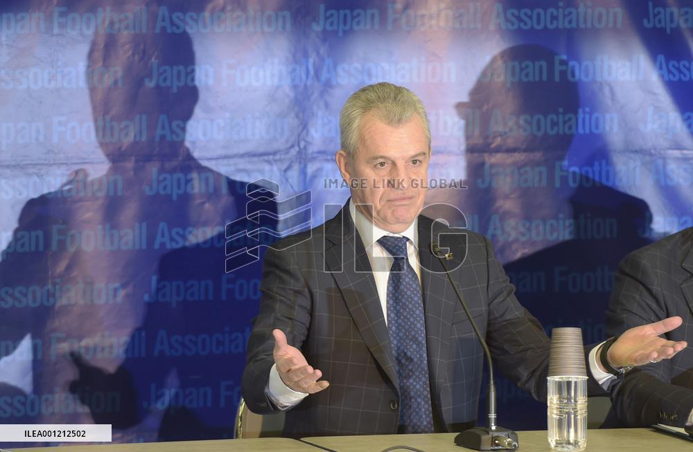 Aguirre denies involvement in match-fixing